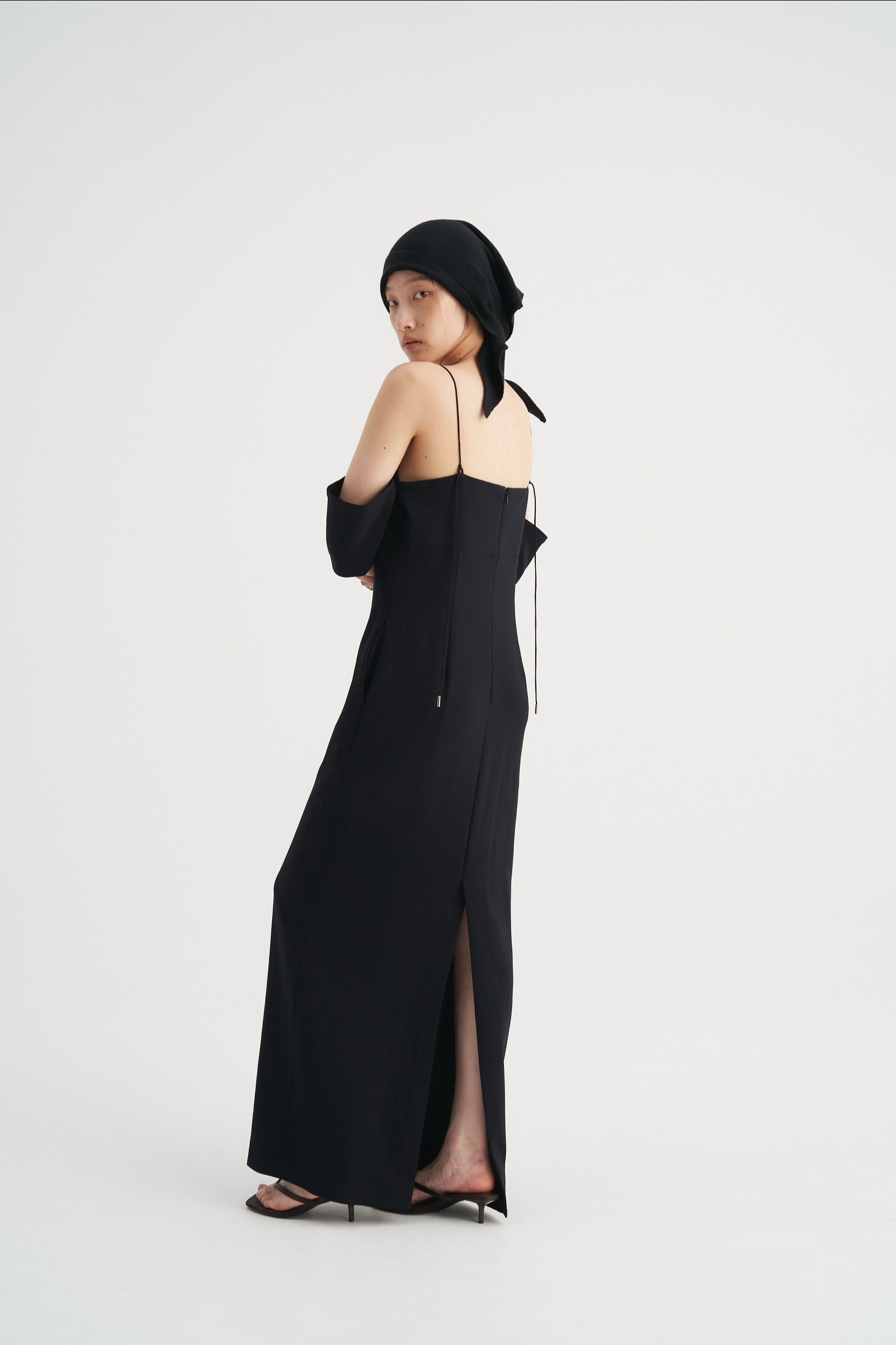 ワンピース Venica Square cuff camisole dress Square cuff camisole dress – Venica