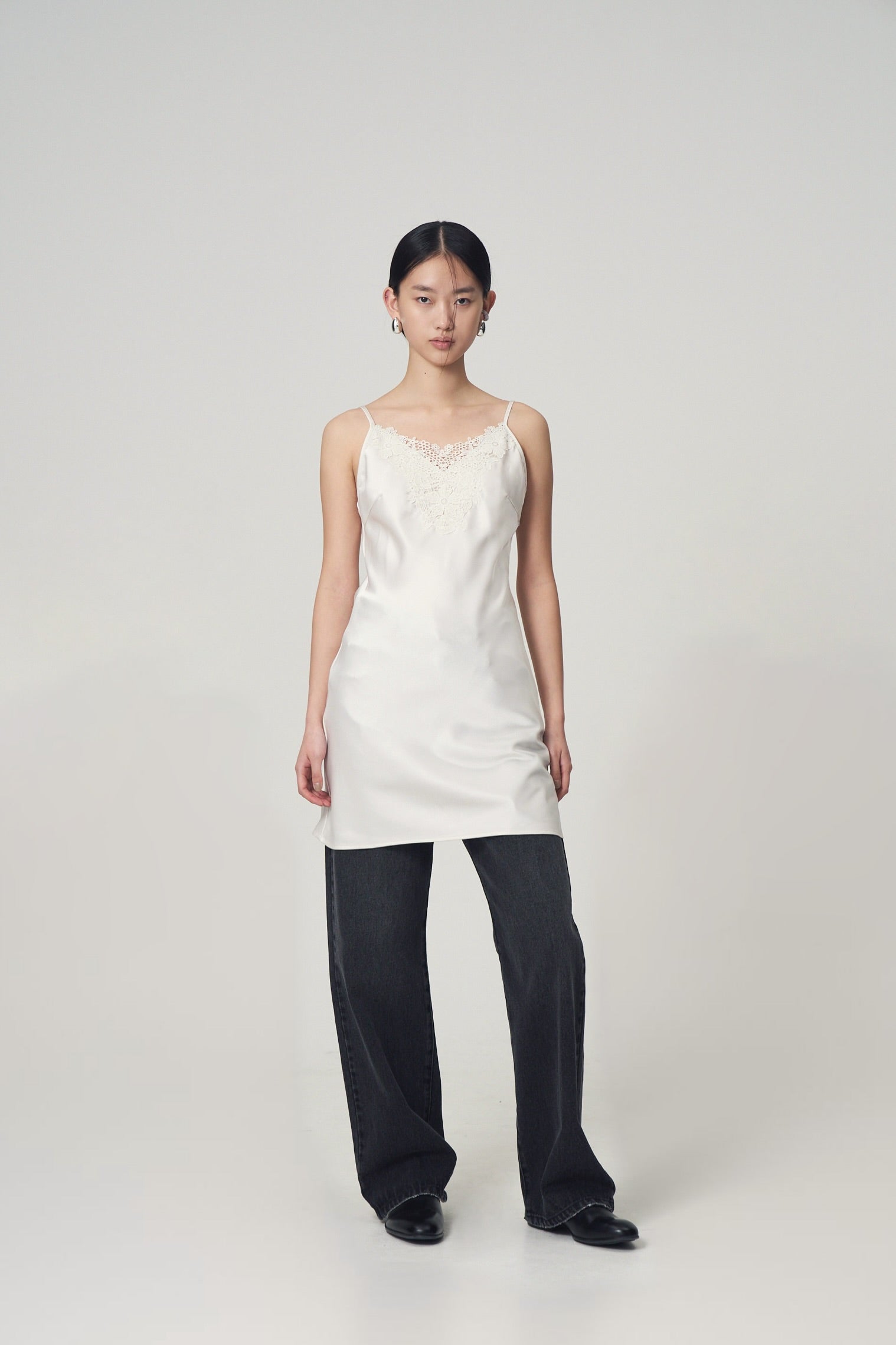 Embroidery lace satin camisole – Venica